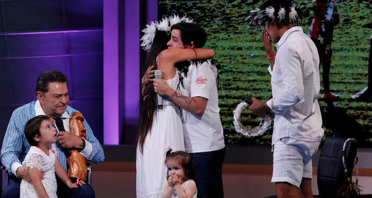 El lazo que tiene Fernando Godoy con niña pascuense de la Teletón