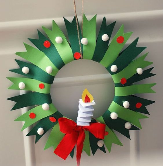 Realiza esta corona decorativa navideña junto a tus hijos 