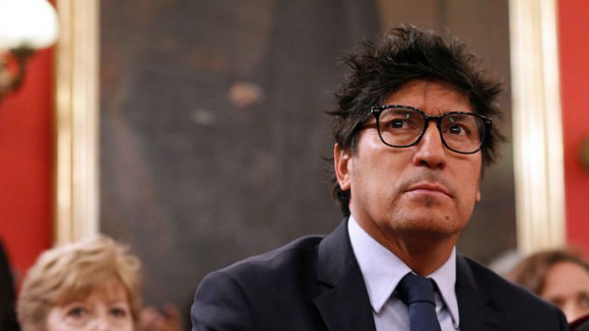 Iván Zamorano denuncia estafa con su imagen por Internet