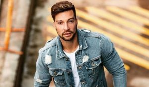 Así disfruta Luis Mateucci de sus vacaciones en Londres junto a su nueva polola