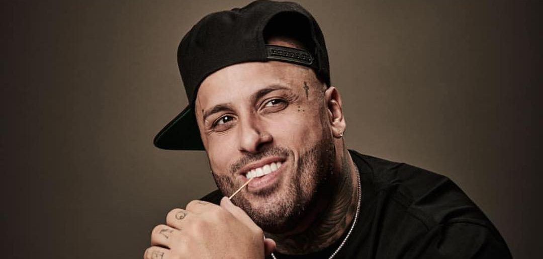 Nicky Jam muestra su impresionante antes y después con postal de 2009