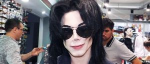 Joven argentino gastó más de $20 millones para verse igual a Michael Jackson