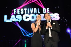 El elegante look de Tonka Tomicic en primera jornada del Festival de Las Condes