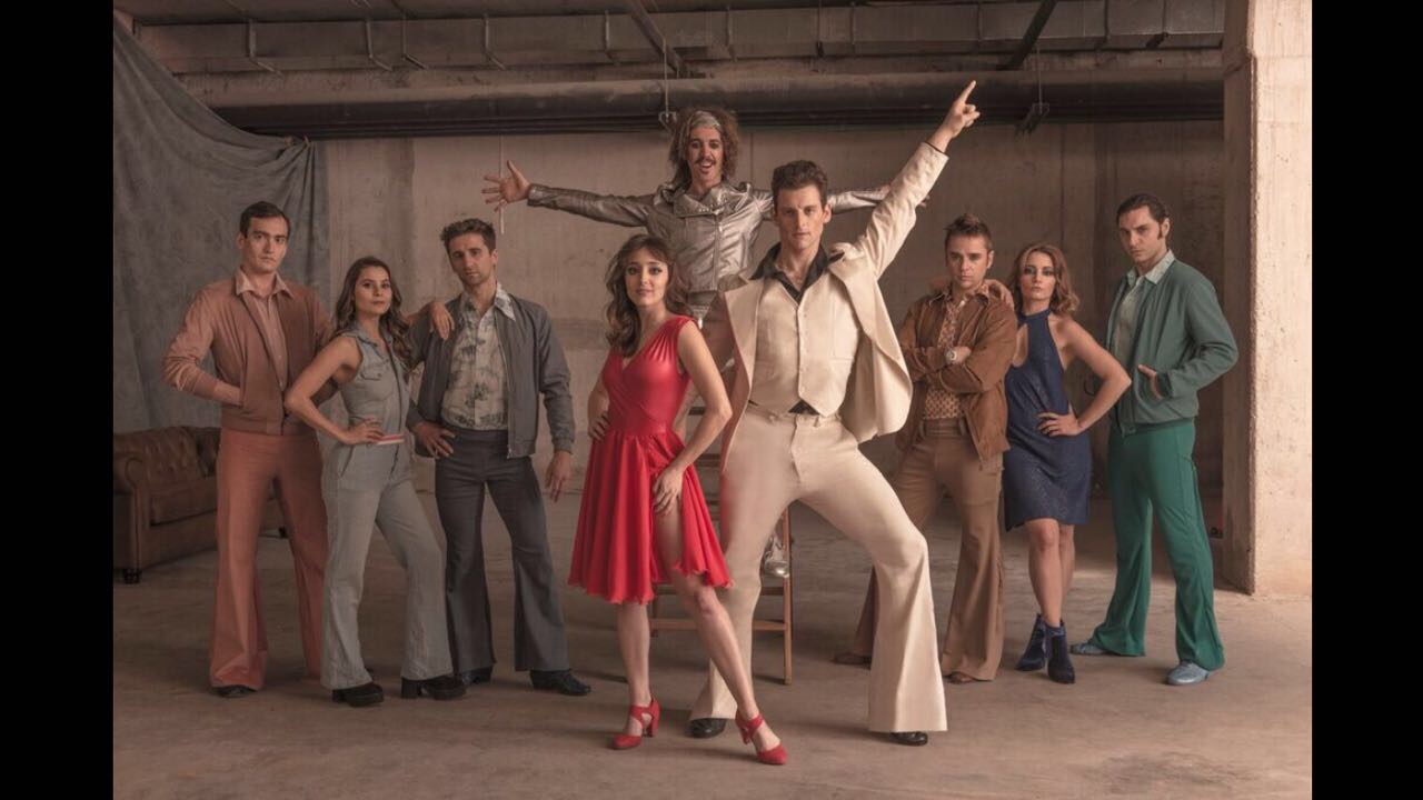 ¡Estos son los ganadores de las entradas a "Fiebre de sábado por la noche" en #DosLaRevistaDeFMDOS!