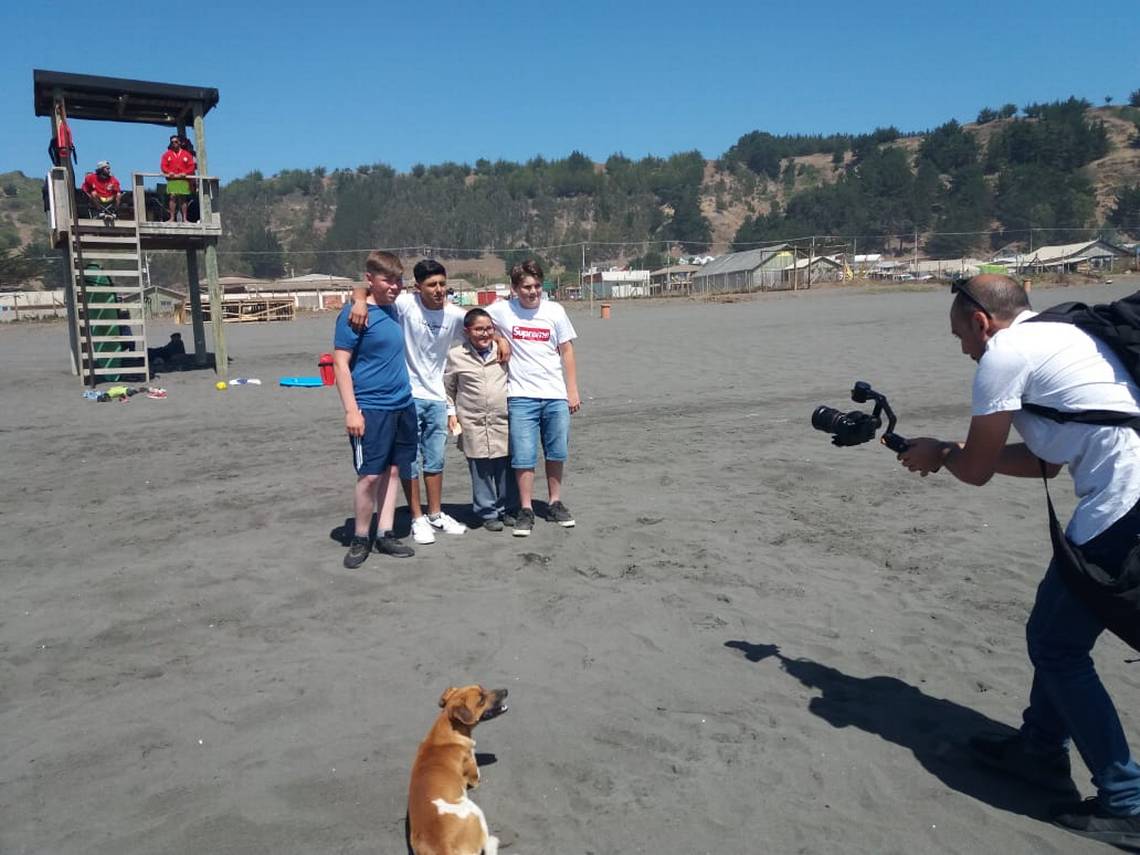 Niños virales chilenos se unen para grabar película