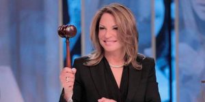 La Dra. Polo causa furor en redes sociales al mostrarse ¡en bikini!