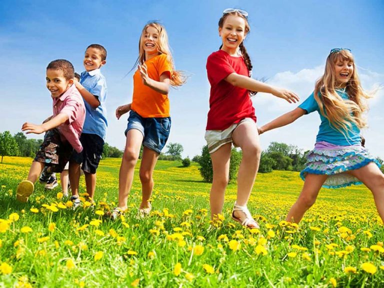 Consejos para cuidar la piel de tus niños durante estas vacaciones