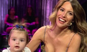 Gala Caldirola comparte visión de la maternidad y es fuertemente criticada