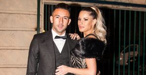 Gala Caldirola comparte foto junto a Mauricio Isla y es troleada por esta razón