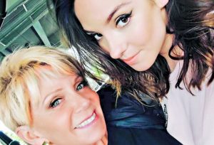 Así reaccionó Kel Calderón al saludo de cumpleaños de su madre a Pangal Andrade