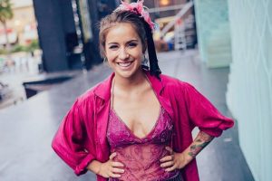 Denise Rosenthal se emocionó ante petición de matrimonio en su show