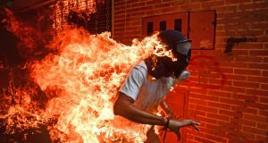 Así es la vida en Puente Alto del venezolano protagonista de aclamada foto