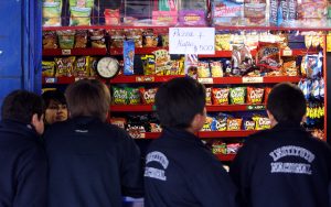 Nuevo estudio arroja que más de la mitad de de niños en Chile sufren de sobrepeso u obesidad