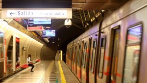 Hombre que se lanzó a las vías del Metro era investigado como administrador de Nido.org