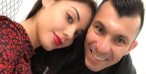 Las tiernas fotos con que Gary Medel presentó a su quinto hijo