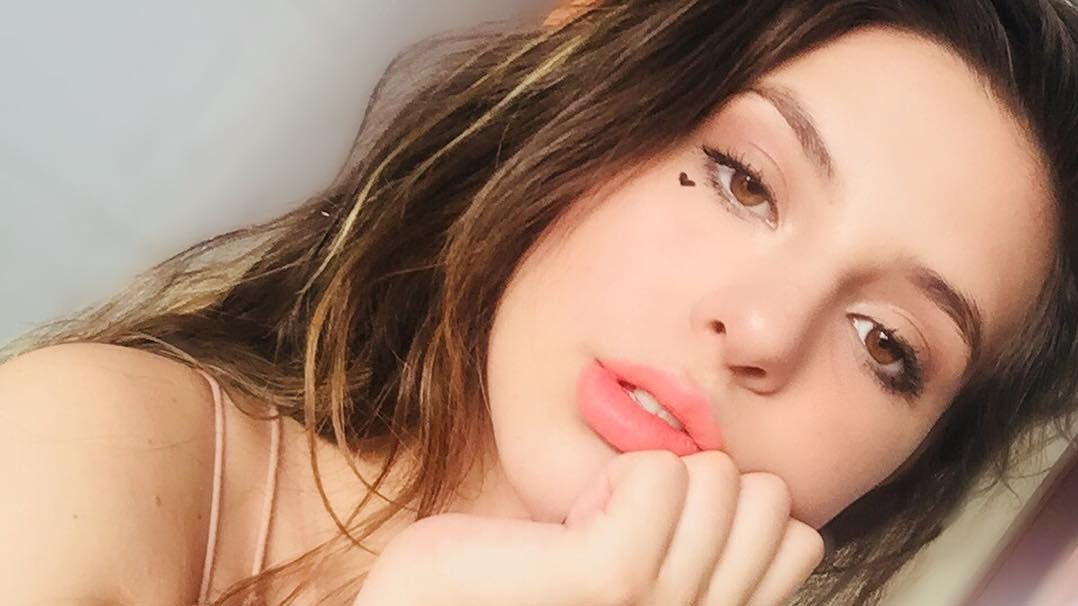 Hija de Flaviana Seeling se luce con maquillajes de efectos especiales