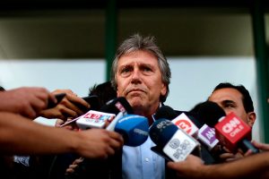 Ministro de Defensa descartó la medida de toque de queda anunciada por intendente