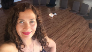 Actriz Alejandra Herrera se luce en bikini a sus 47 años