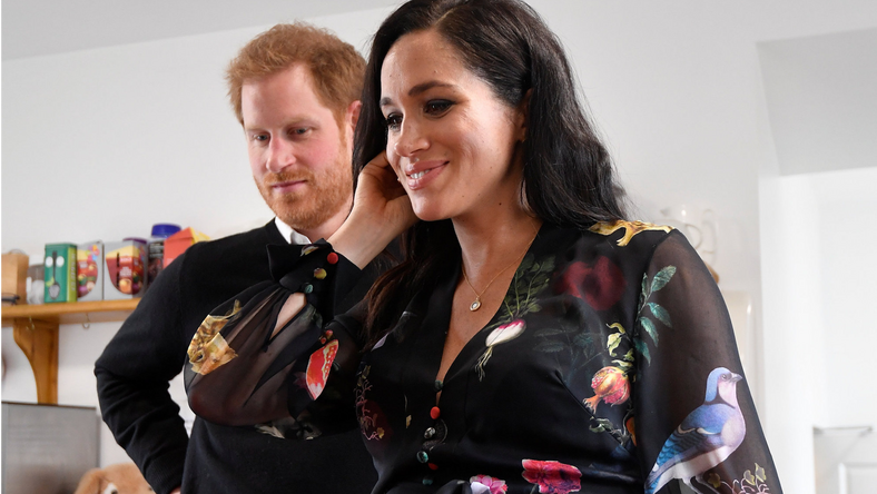 Meghan Markle en la polémica por dejar motivadores mensajes a trabajadoras sexuales en plátanos