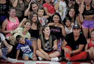 Chantal Gayoso y Juan Francisco Matamala se lucieron como profesores ante 130 personas