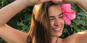 Las nuevas fotos con que Ingrid Cruz cautiva en bikini