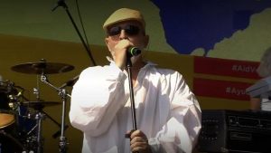 Durante el Venezuela Aid Live Miguel Bosé interpela a Michelle Bachelet con duras palabras