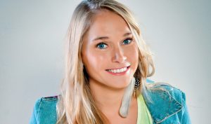 Constanza Mackenna contó como han sido las grabaciones de "Isla Paraíso" estando embarazada