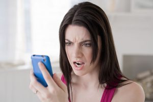 Estar de mal humor puede hacerte subir de peso, según estudio