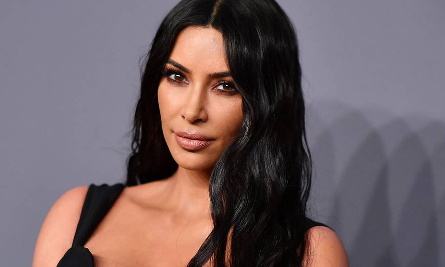Kim Kardashian sorprende con tierna foto de su niñez