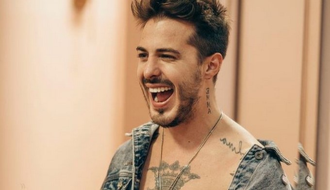 Llane deja Piso 21 para seguir carrera como solista y se integra Lorduy