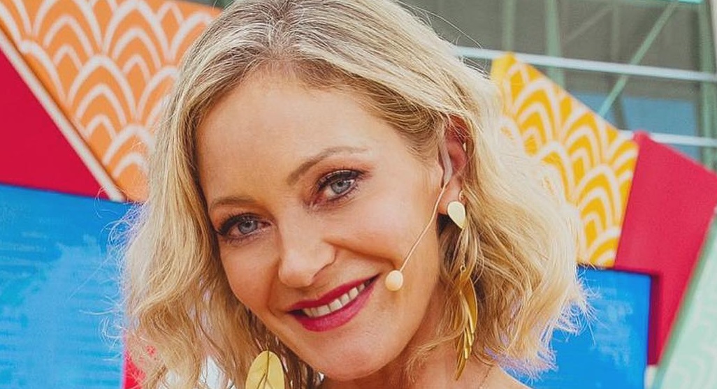 Como Thalía: Marcela Vacarezza sorprende con jugado show en Muy Buenos Días