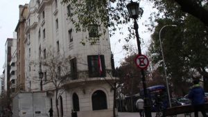 Partidos políticos piden que concejales puedan cursar "2x1" tras nueva exigencia del Servel