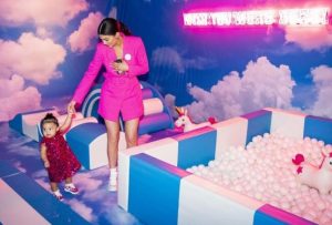 Así fue el primer cumpleaños de la hija de Kylie Jenner