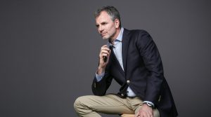 Alvaro Rudolphy comparte veraniega postal junto a su esposa e hijos