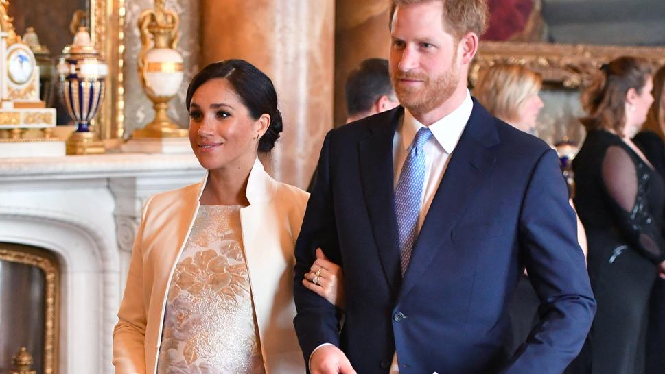 Meghan Markle y Harry vuelven a romper protocolo: Compraron cuna que vale más de un millón de pesos