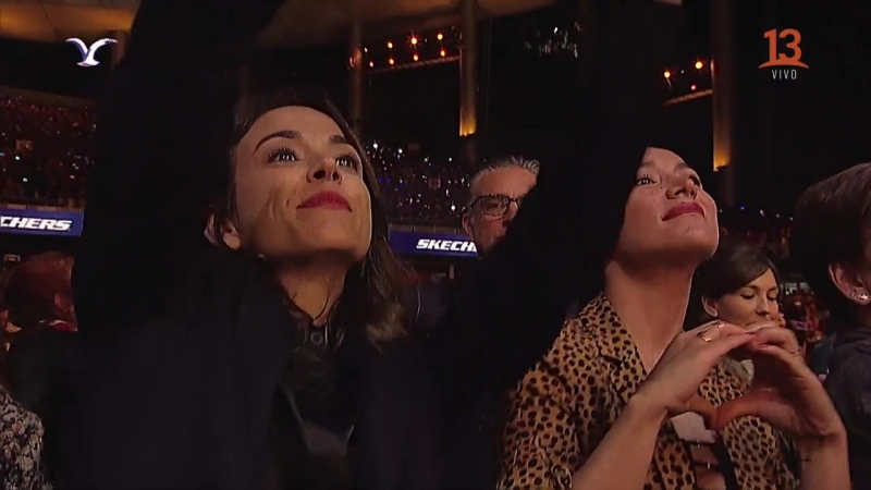 ¡Loreto Aravena e Ignacia Baeza se escondieron para conocer a los Backstreet Boys!