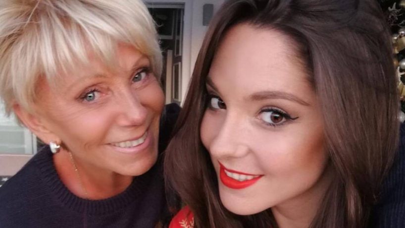 Kel Calderón trolea a su madre Raquel Argandoña con entretenido video