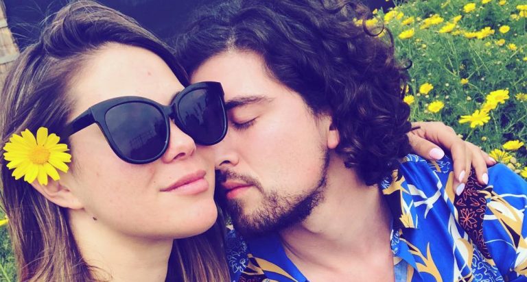 Laura Prieto se despidió de su pololo antes de entrar al al reality "Resistiré"