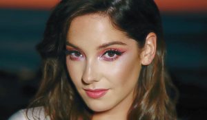 Kel Calderón vuelve a ser criticada por 'abusar' del photoshop en Instagram