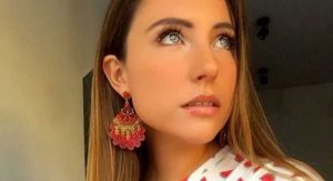 Ángela Duarte recibe duras críticas por foto en redes: La acusan de retocarse