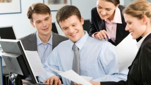 Trabajar con amigos te hace más productivo, indica un estudio