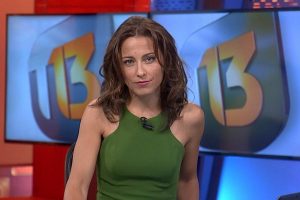 Constanza Santa María fue criticada en "Tele13" por llevar este vestuario