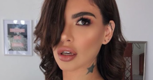 Angie Jibaja pierde la custodia de sus hijos y se descarga contra su madre