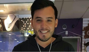 'Hardcorito' muestra cómo se las ingenia para pagar pensión de alimentos de su hija