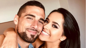 Pololo de Becky G se robó las miradas en el partido de la "Roja" contra Estados Unidos