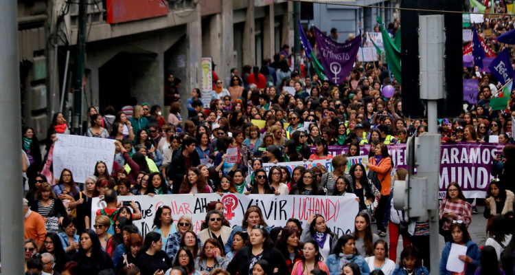 Día de la Mujer: ¿Es 'feliz día' la mejor manera de conmemorarlo?