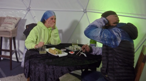 Las críticas a participantes de "Resistiré" que gastaron 4 mil dólares en refugio y sushi