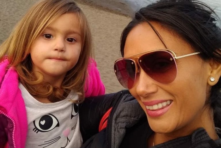 Pura ternura: Pamela Díaz 'entrevistó' a su hija Pascuala