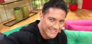 Pato Laguna respondió a usuaria que lo criticó por ser "muy femenino"