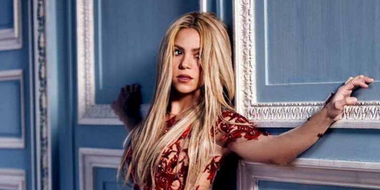¡Nos encanta! Shakira sorprendió con nuevo cambio de look